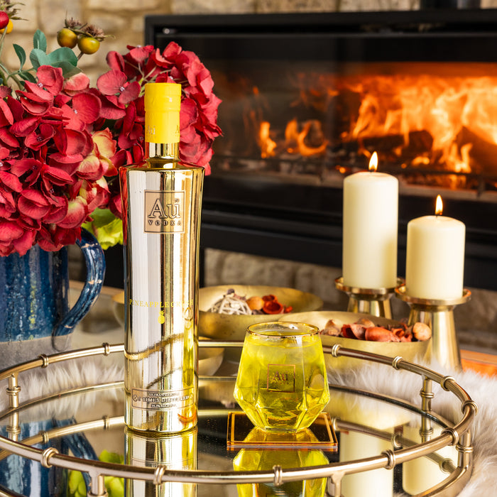 Pineapple Crush 70cl & Diamond Cut Glass