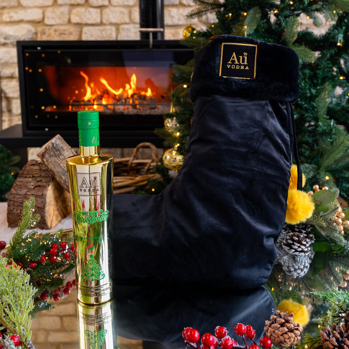 Au Vodka Christmas Edition 70cl & Christmas Stocking