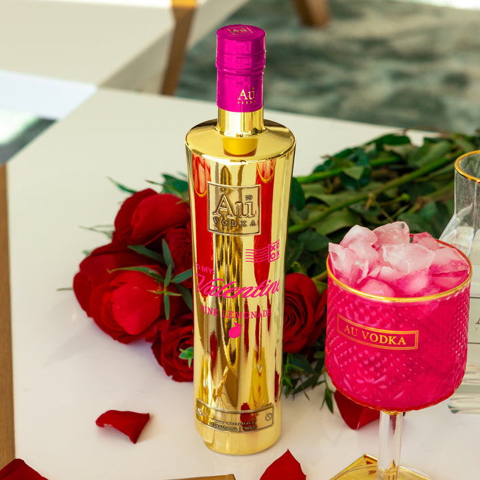 Au Vodka Pink Lemonade 70cl Valentines Edition